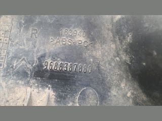 bontott CITROËN C4 PICASSO Jobb Ködzárófény