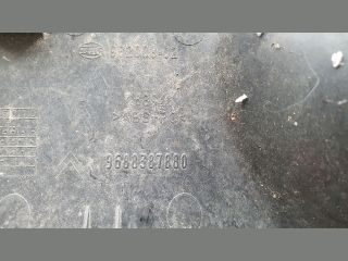 bontott CITROËN C4 PICASSO Jobb Ködzárófény