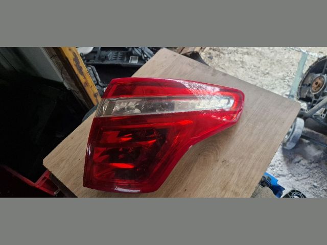 bontott CITROËN C4 PICASSO Jobb Külső Hátsó Lámpa