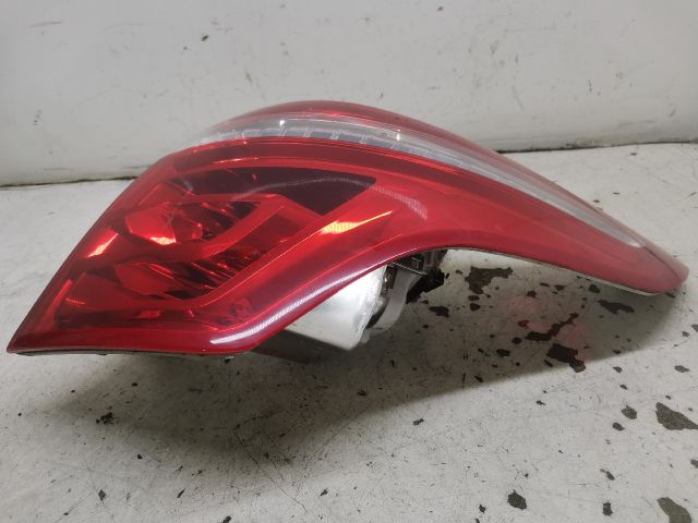 bontott CITROËN C4 PICASSO Jobb Külső Hátsó Lámpa