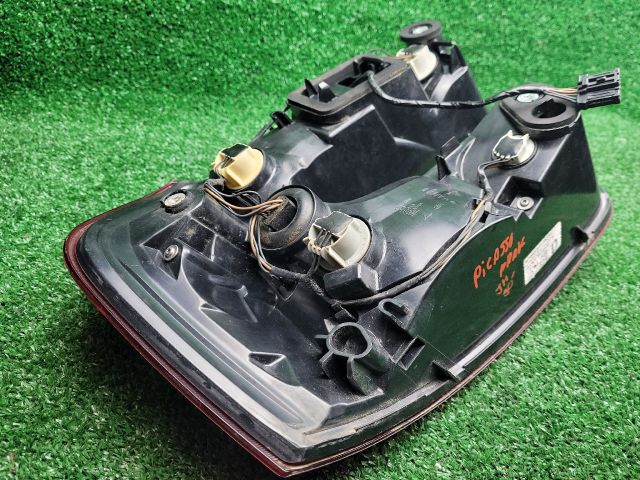 bontott CITROËN C4 PICASSO Jobb Külső Hátsó Lámpa