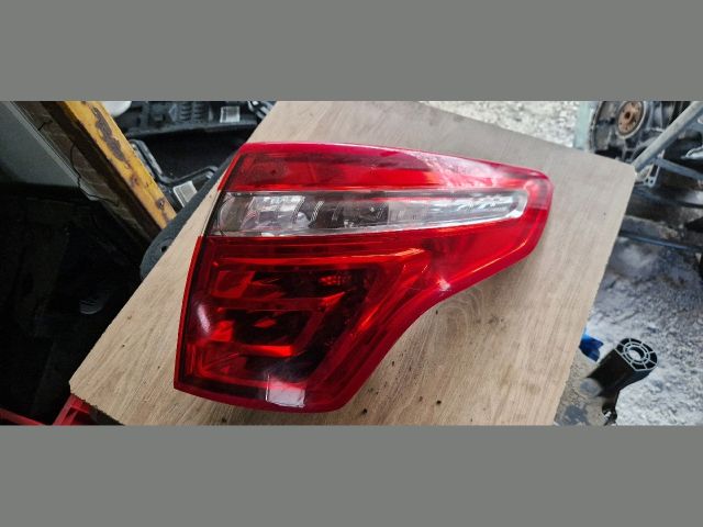bontott CITROËN C4 PICASSO Jobb Külső Hátsó Lámpa