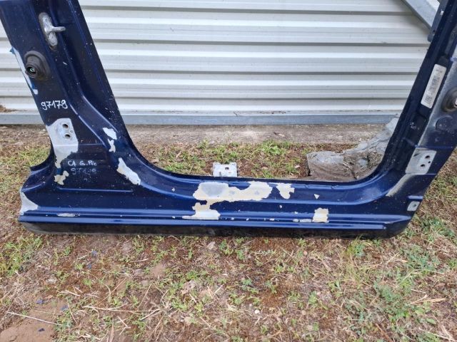 bontott CITROËN C4 PICASSO Jobb Küszöb