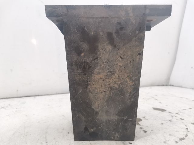 bontott CITROËN C4 PICASSO Jobb Lökhárító Tartó Nyúlványvég