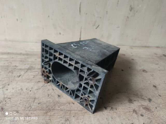 bontott CITROËN C4 PICASSO Jobb Lökhárító Tartó Nyúlványvég