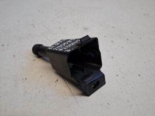 bontott CITROËN C4 PICASSO Jobb Motorháztető Ütköző