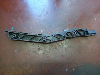 bontott CITROËN C4 PICASSO Jobb Sárvédő Oldaltartó