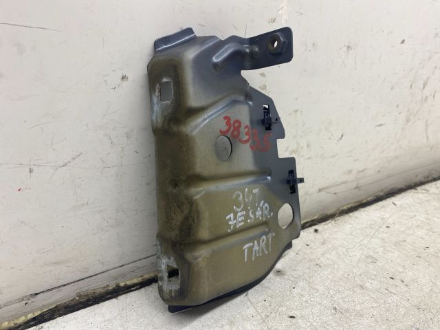 bontott CITROËN C4 PICASSO Jobb Sárvédő Oldaltartó