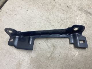 bontott CITROËN C4 PICASSO Jobb Sárvédő Oldaltartó