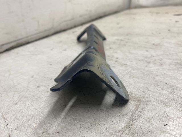 bontott CITROËN C4 PICASSO Jobb Sárvédő Oldaltartó