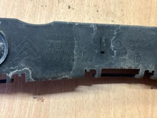 bontott CITROËN C4 PICASSO Jobb Sárvédő Oldaltartó