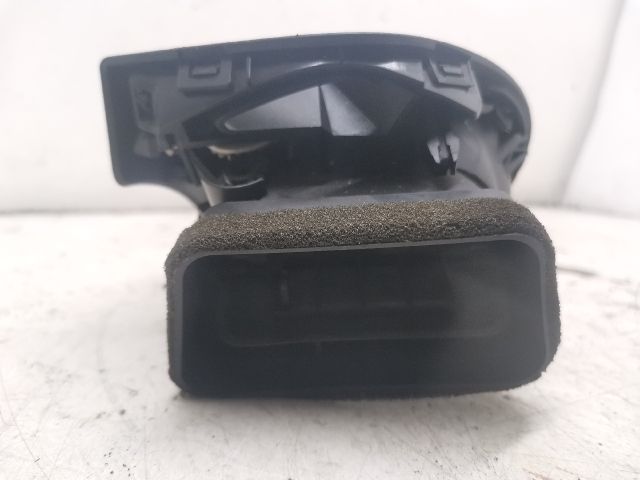 bontott CITROËN C4 PICASSO Jobb Szellőző