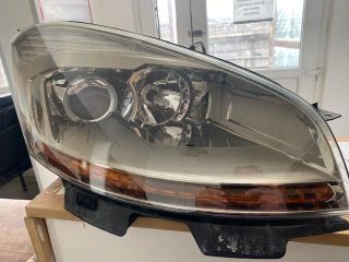 bontott CITROËN C4 PICASSO Jobb Xenon Fényszóró