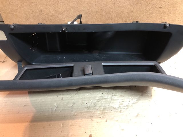 bontott CITROËN C4 PICASSO Kesztyűtartó