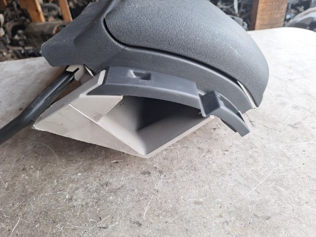 bontott CITROËN C4 PICASSO Kesztyűtartó