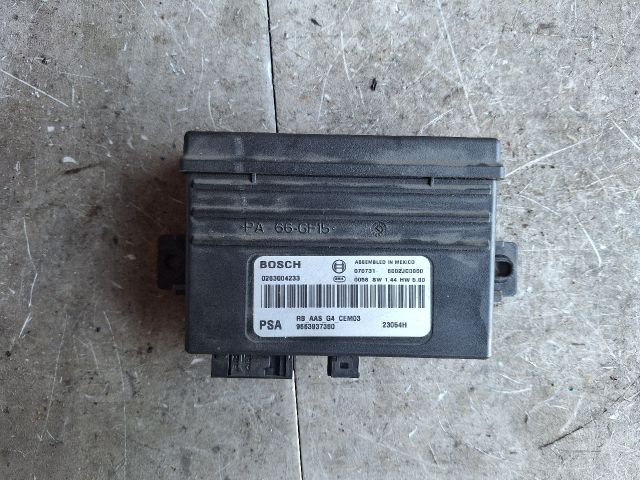 bontott CITROËN C4 PICASSO Kézifék Elektronika