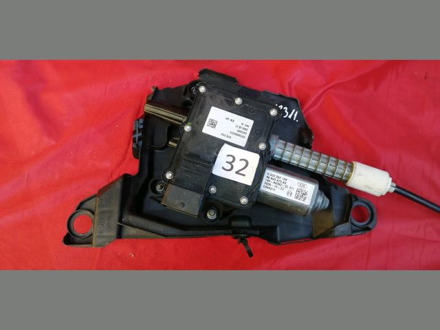 bontott CITROËN C4 PICASSO Kézifék Motor