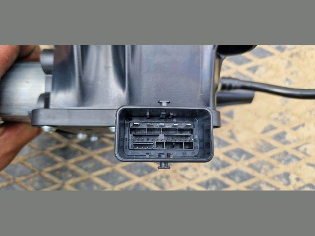 bontott CITROËN C4 PICASSO Kézifék Motor