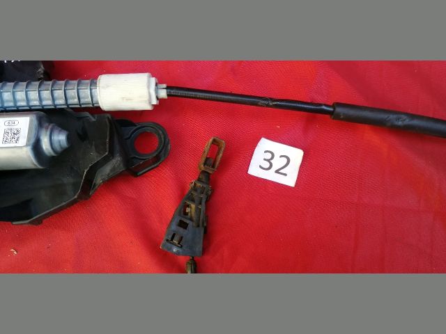 bontott CITROËN C4 PICASSO Kézifék Motor