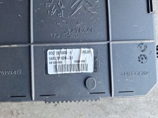 bontott CITROËN C4 PICASSO Komfort Elektronika