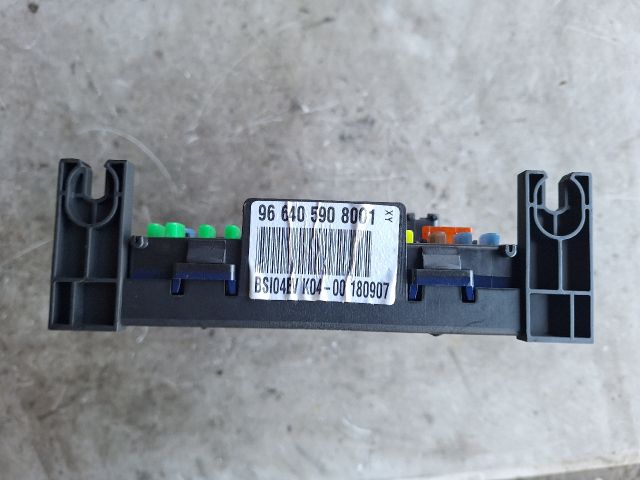 bontott CITROËN C4 PICASSO Komfort Elektronika