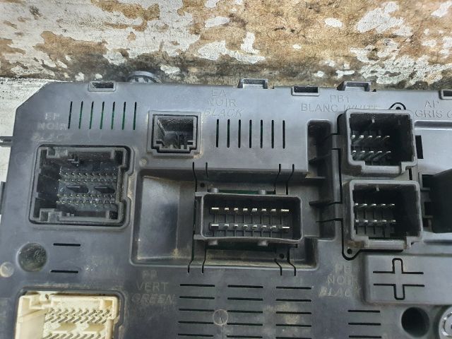 bontott CITROËN C4 PICASSO Komfort Elektronika