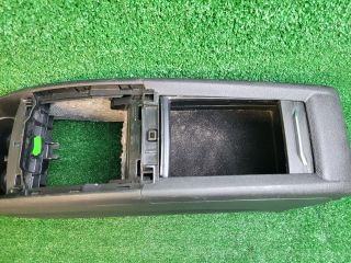 bontott CITROËN C4 PICASSO Könyöklő