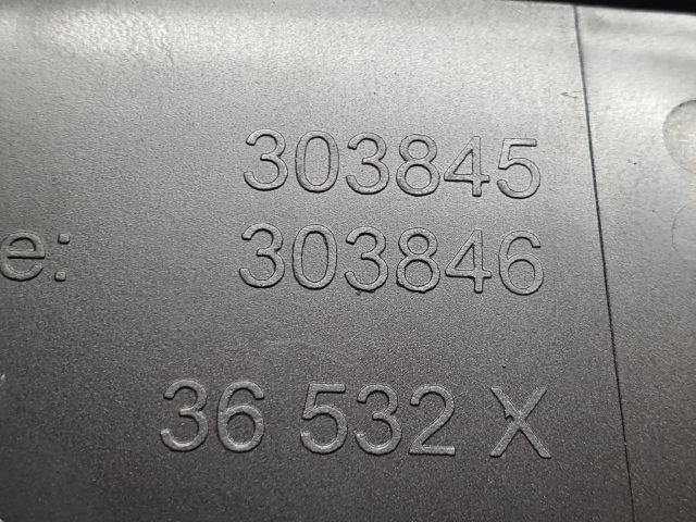 bontott CITROËN C4 PICASSO Középső Szellőző