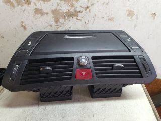 bontott CITROËN C4 PICASSO Középső Szellőző