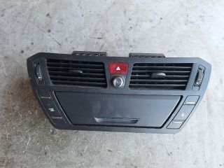 bontott CITROËN C4 PICASSO Középső Szellőző