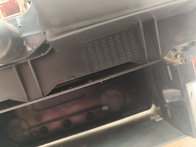 bontott CITROËN C4 PICASSO Középső Szellőző