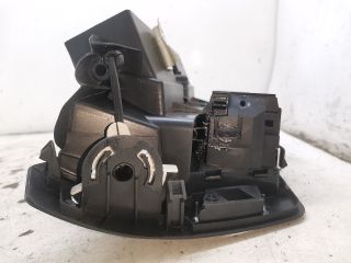 bontott CITROËN C4 PICASSO Középső Szellőző