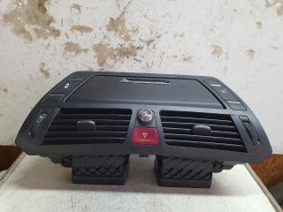 bontott CITROËN C4 PICASSO Középső Szellőző