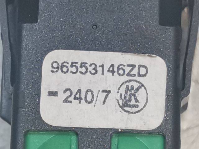 bontott CITROËN C4 PICASSO Központizár Kapcsoló