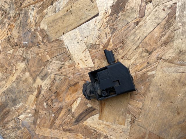 bontott CITROËN C4 PICASSO Központizár Motor Tankajtó