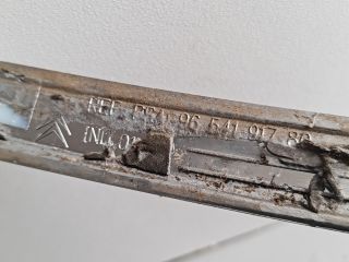 bontott CITROËN C4 PICASSO Motorháztető Díszléc Első