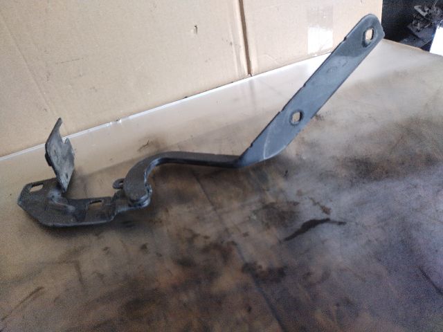 bontott CITROËN C4 PICASSO Motorháztető Jobb Zsanér