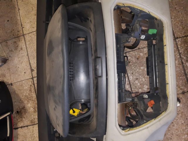 bontott CITROËN C4 PICASSO Műszerfal Héj