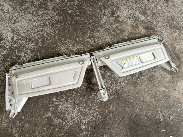 bontott CITROËN C4 PICASSO Napellenző Pár