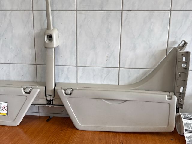 bontott CITROËN C4 PICASSO Napellenző Pár