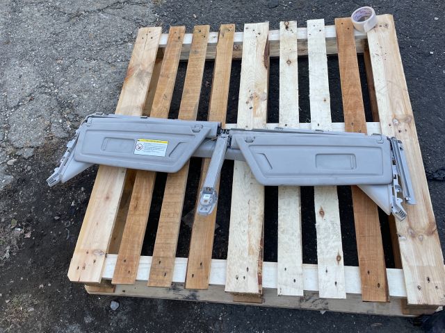 bontott CITROËN C4 PICASSO Napellenző Pár