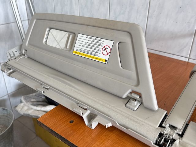 bontott CITROËN C4 PICASSO Napellenző Pár