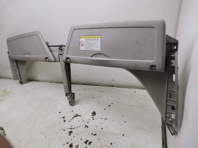 bontott CITROËN C4 PICASSO Napellenző Pár