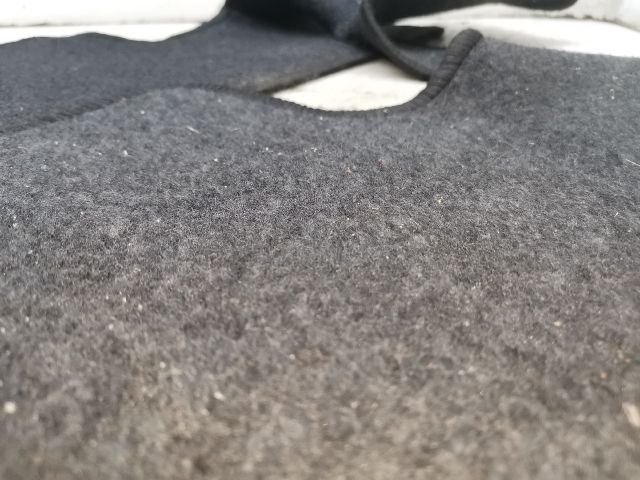 bontott CITROËN C4 PICASSO Padlószőnyeg