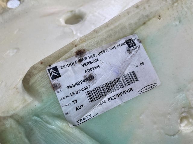 bontott CITROËN C4 PICASSO Padlószőnyeg