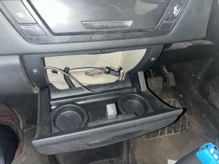 bontott CITROËN C4 PICASSO Pohártartó