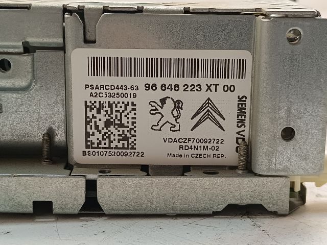 bontott CITROËN C4 PICASSO Rádió / CD