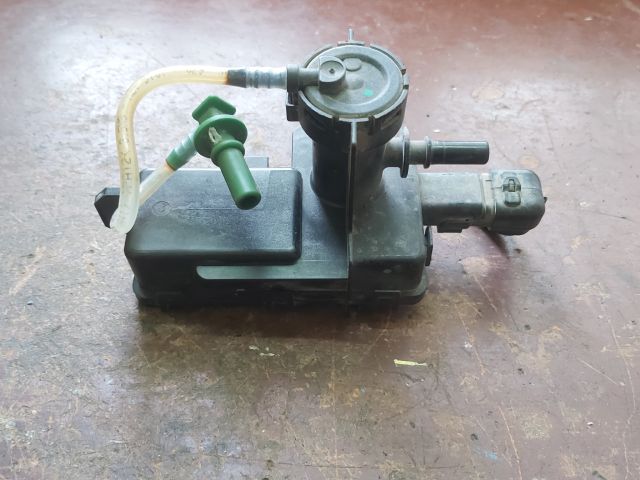 bontott CITROËN C4 PICASSO Részecskeszűrő Tartály