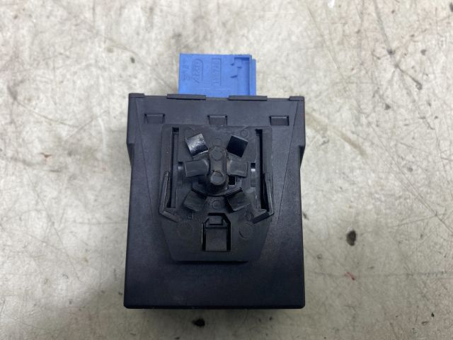 bontott CITROËN C4 PICASSO Riasztó Központ