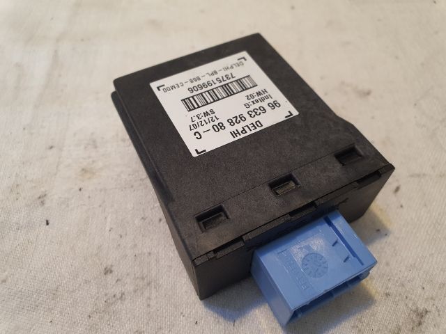 bontott CITROËN C4 PICASSO Riasztó Központ